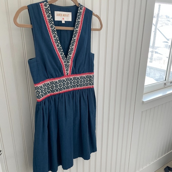 Lauren Moffet Embroidered Dress - Size 0 - Picture 1 of 6